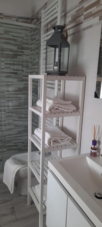 Bgy Airport House Grassobbio Otel Dış mekan fotoğraf