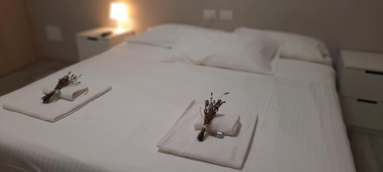 Bgy Airport House Grassobbio Otel Dış mekan fotoğraf