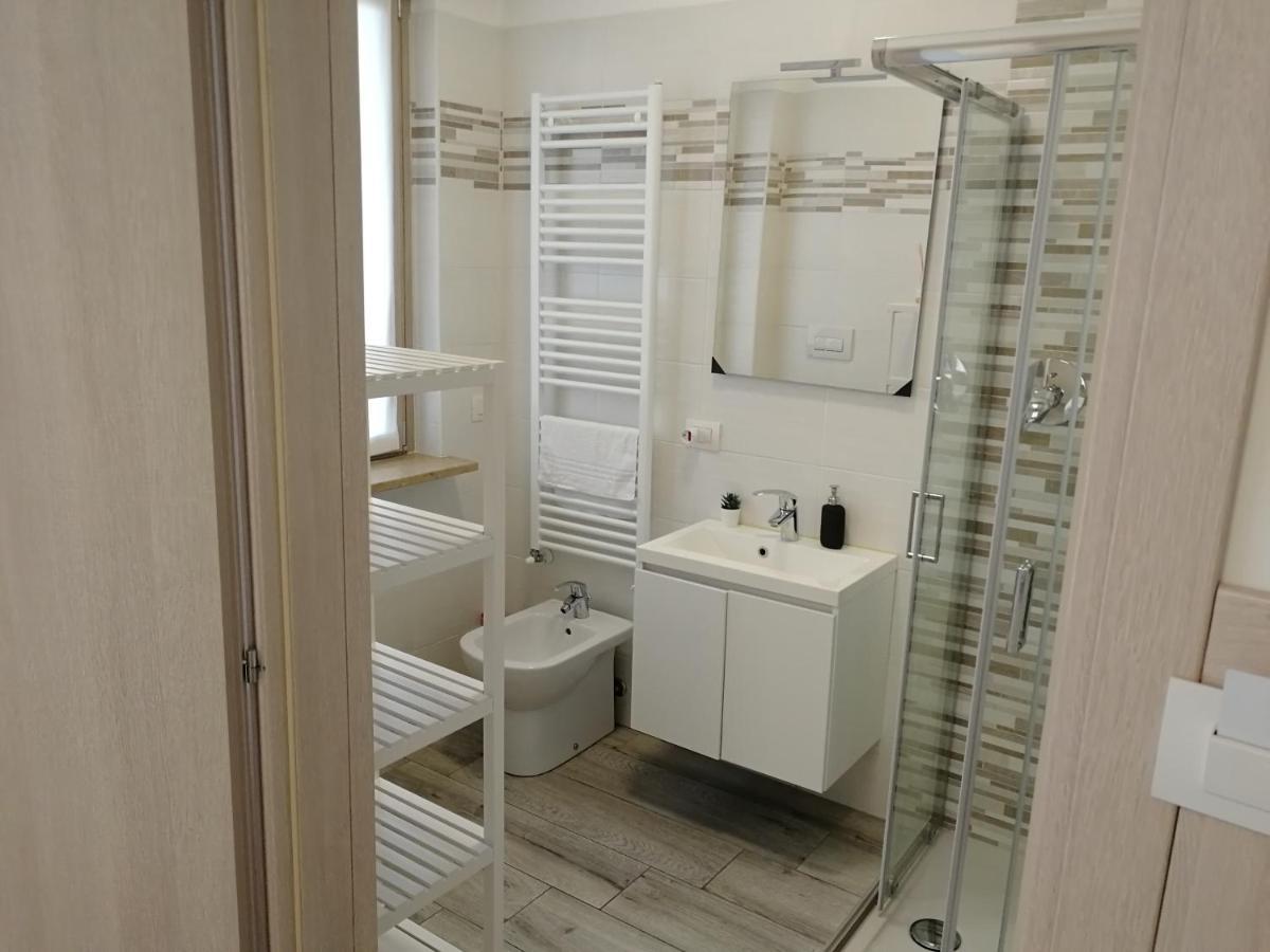 Bgy Airport House Grassobbio Otel Dış mekan fotoğraf