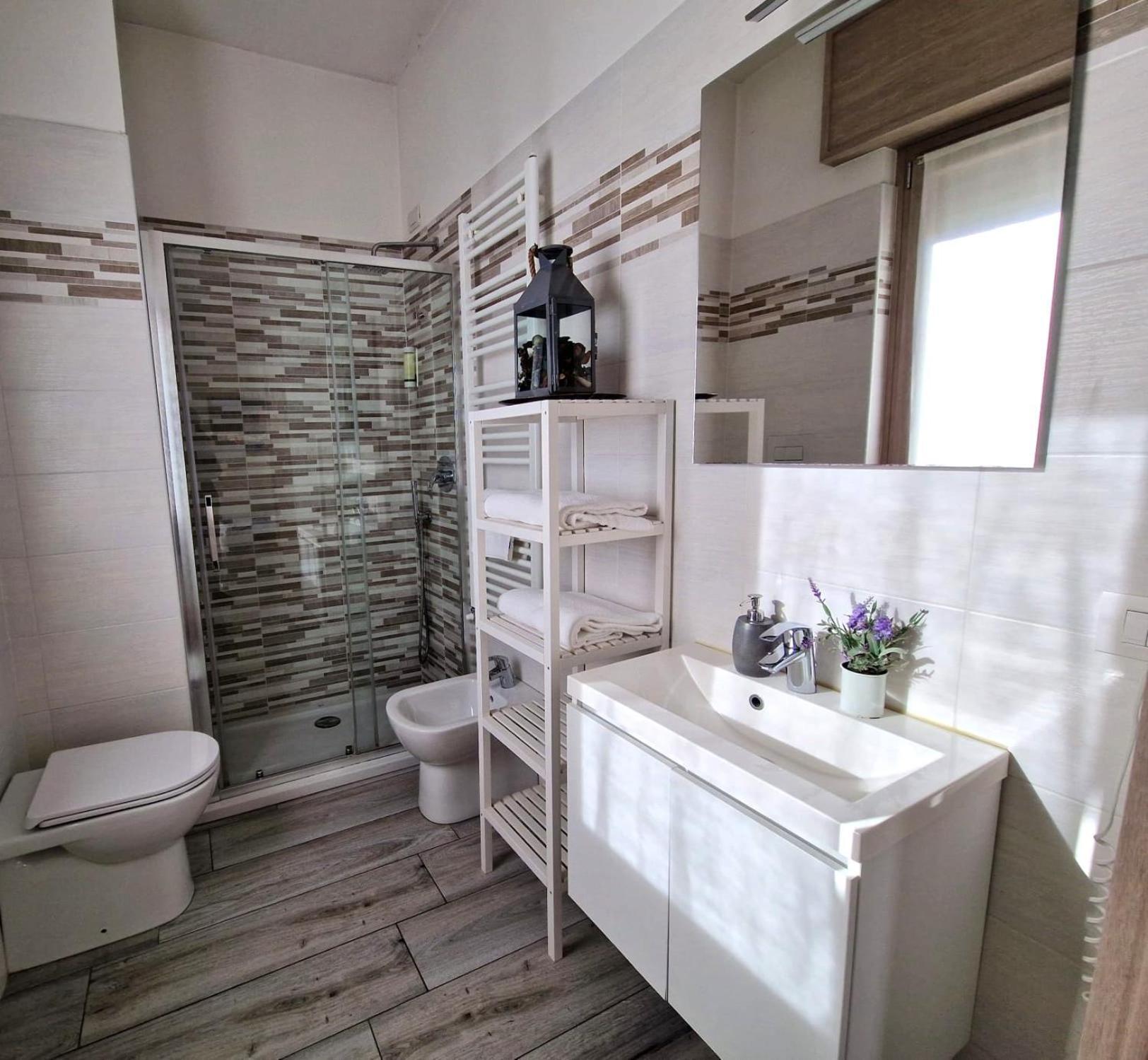 Bgy Airport House Grassobbio Otel Dış mekan fotoğraf