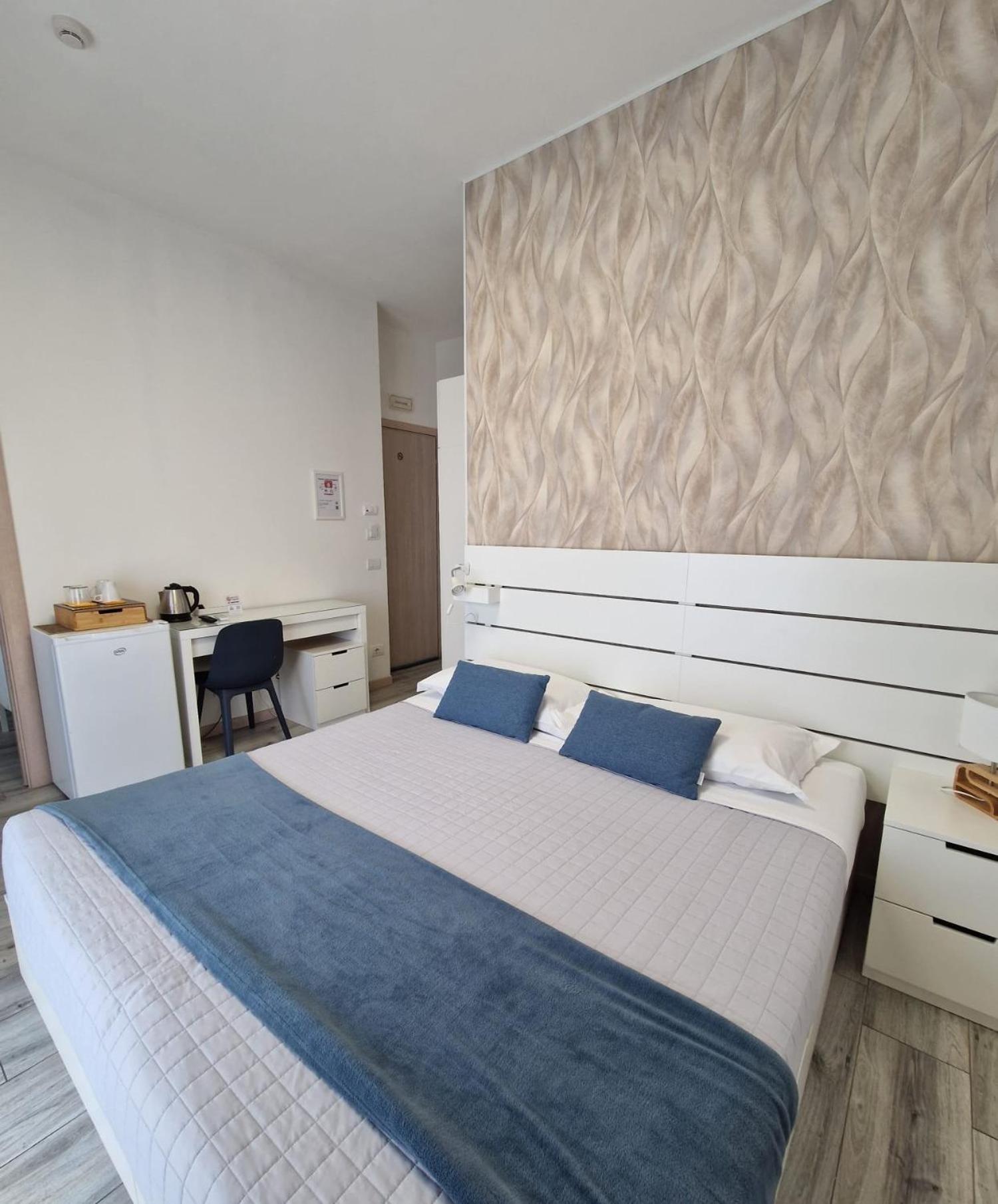 Bgy Airport House Grassobbio Otel Dış mekan fotoğraf